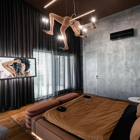 Chandelier Sky Mansion - Express Villa Praga