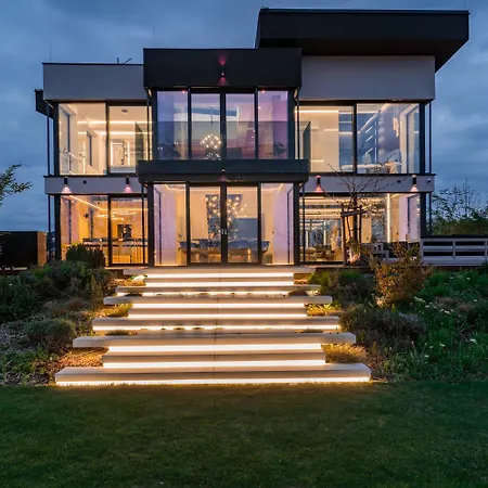 Chandelier Sky Mansion - Express Vila *